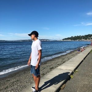 Meet your Posher, Anthony